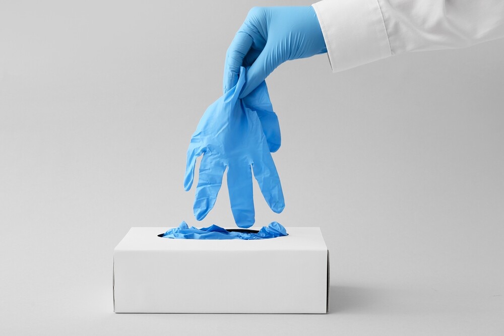 Kullanım Amacına Göre Muayene Eldiveni Seçim Rehberi: Hangi Eldiven Size Uygun?