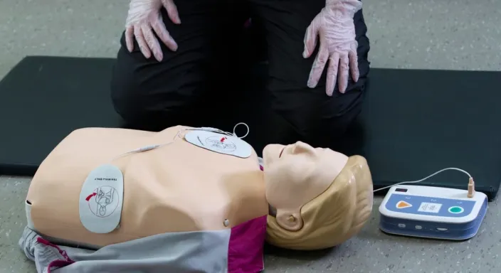 Defibrilatör Pedi Kullanımı ile İlgili Bilinmesi Gerekenler