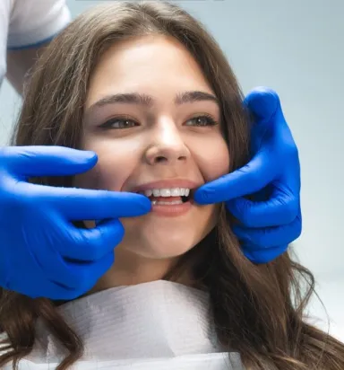 Muayene Eldiveni Seçim Rehberi: İhtiyacınıza En Uygun Eldiveni Bulun