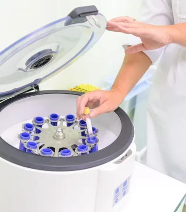 Santrifüj Cihazı Nedir? Kullanım Alanları ve Çeşitleri