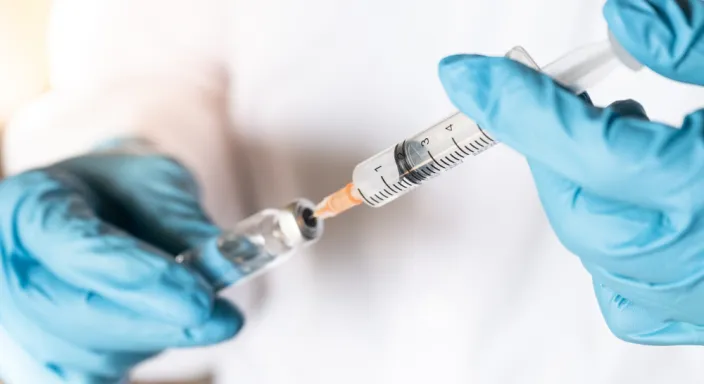 Tıbbi Enjektör Alırken Son Kullanma Tarihi Neden Önemli? Dikkat Edilmesi Gerekenler