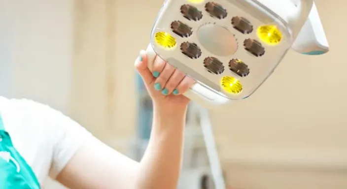 Wood Lambası - Cilt Analizi İçin Son Derece Önemli!