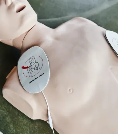 Yetişkin Defibrilatör Pedi Nasıl ve Ne İçin Kullanılır?