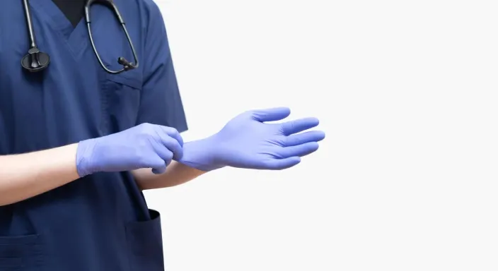 Muayene Eldivenlerinde CE ve ISO Standartları: Güvenilir Eldiven Nasıl Anlaşılır?